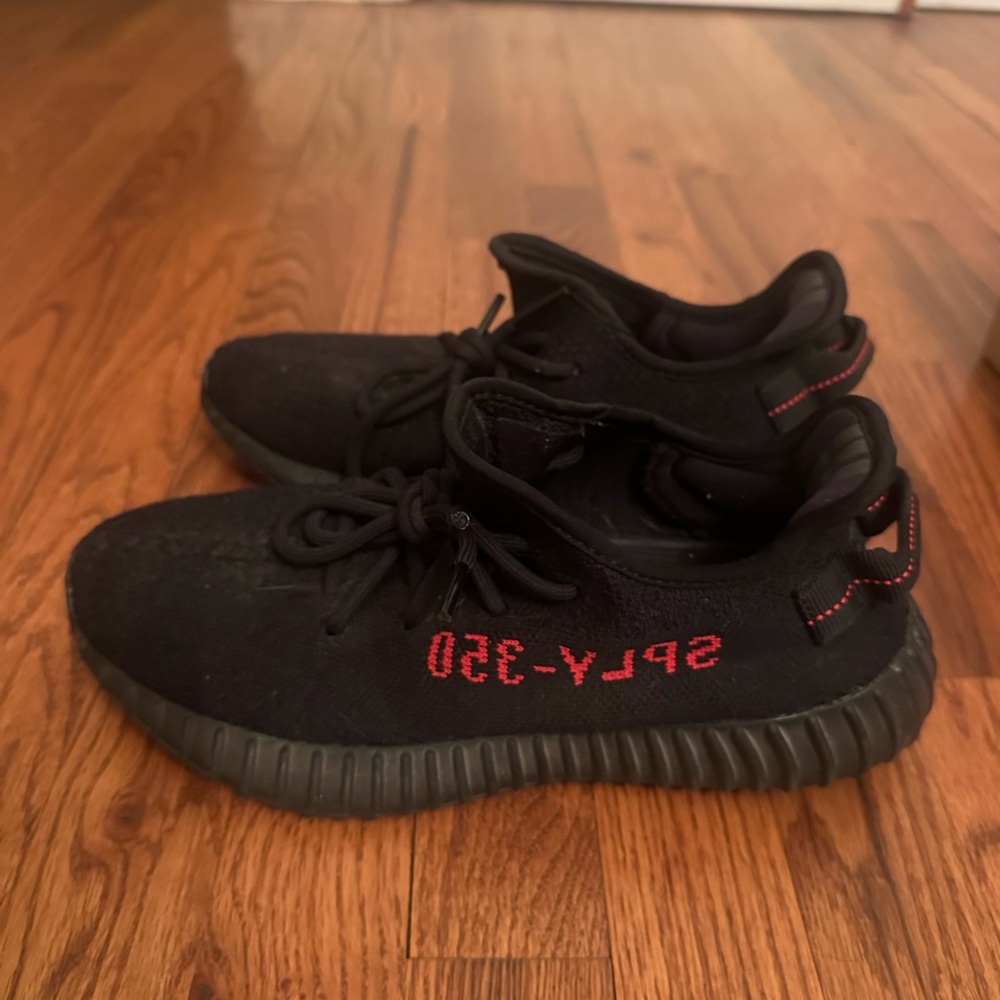 Adidas Yeezy Boost 350 V2 Sneakers - Black with Red - Picture 5 of 6